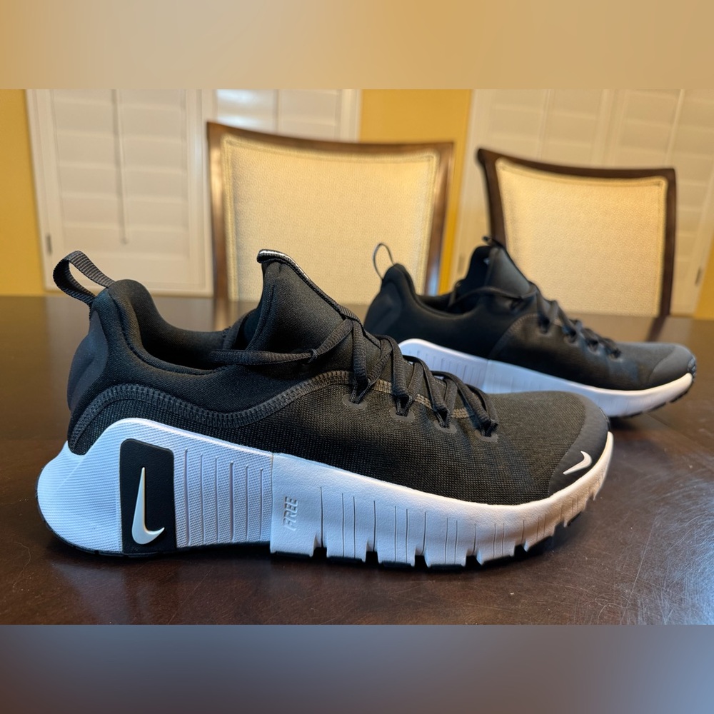 New Nike Free Metcon 6 Black White Sneaker Shoes Size US 12 W / 10.5 M - Picture 2 of 14